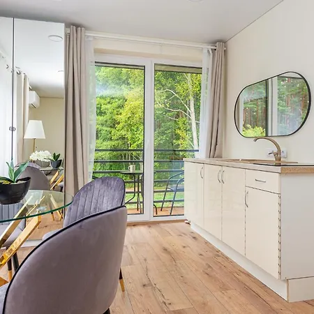 Seaside 2 Отель *